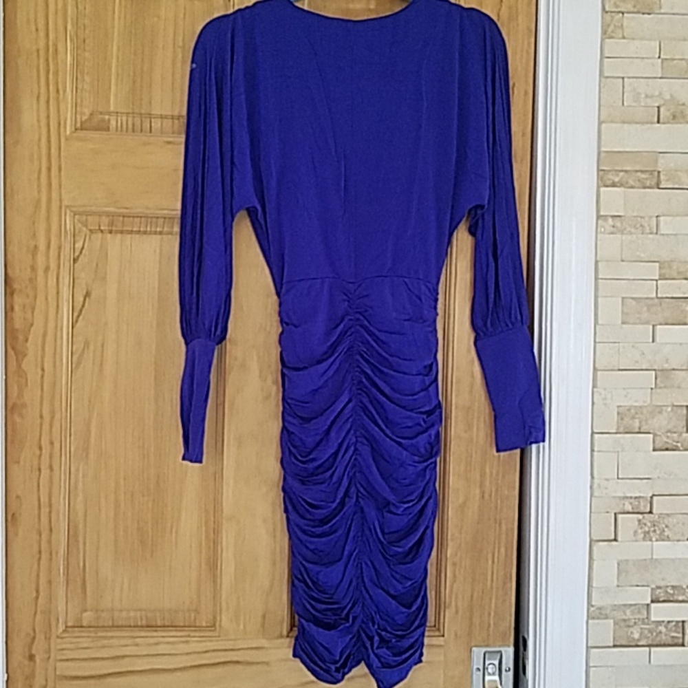 Clothes - Picture 4 of 6